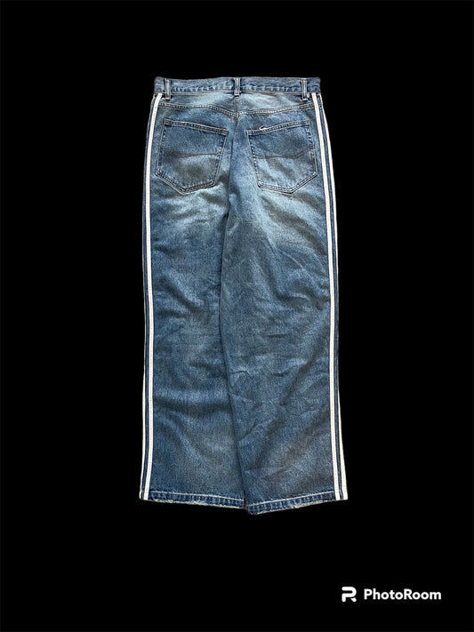 Y2k 2000s distressed skater jnco type jeans baggy  w/ distress marks